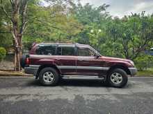 Toyota Land Cruiser Sahara 100 1999 SUV