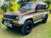 Toyota Land Cruiser Box Prado 2000 SUV