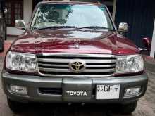 Toyota Land Cruiser Sahara 100 Series VX 2000 SUV