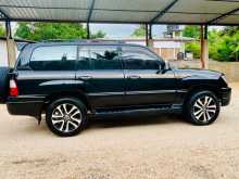 https://riyasewana.com/uploads/toyota-land-cruiser-2000-1516055312503.jpg