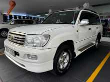 Toyota Land Cruiser Sahara 100 VX V8 2003 SUV
