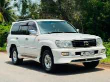 Toyota Land Cruiser Sahara 100 VX V8 2003 SUV