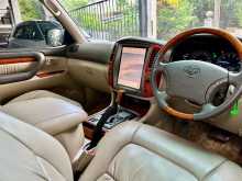 https://riyasewana.com/uploads/toyota-land-cruiser-2004-2010462112043.jpg