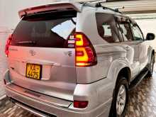 https://riyasewana.com/uploads/toyota-land-cruiser-2005-1615355312763.jpg