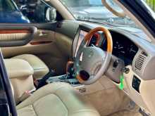https://riyasewana.com/uploads/toyota-land-cruiser-2005-210105412843.jpg