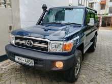 Toyota Land Cruiser 2005 SUV