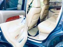 https://riyasewana.com/uploads/toyota-land-cruiser-2006-129410512314.jpg