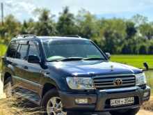 Toyota Land Cruiser 101 2006 SUV