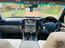 https://riyasewana.com/uploads/toyota-land-cruiser-2007-1910573612993.jpg