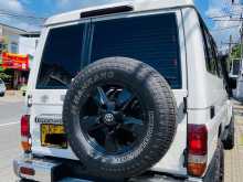 https://riyasewana.com/uploads/toyota-land-cruiser-2007-2515141612092.jpg
