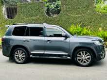 https://riyasewana.com/uploads/toyota-land-cruiser-2008-2614482912354.jpg