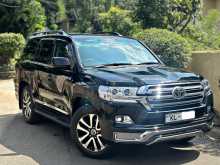 Toyota Land Cruiser Sahara V8 2008 SUV