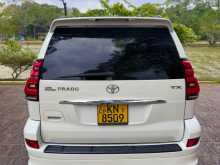 https://riyasewana.com/uploads/toyota-land-cruiser-2008-720495212754.jpg