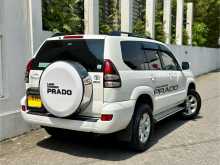 https://riyasewana.com/uploads/toyota-land-cruiser-2009-1110325812032.jpg