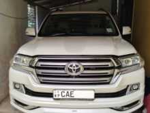 Toyota Land Cruiser V8 2009 SUV