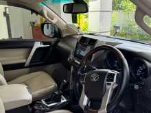 https://riyasewana.com/uploads/toyota-land-cruiser-2010-1413182012794.jpg