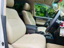 https://riyasewana.com/uploads/toyota-land-cruiser-2010-1618433512784.jpg