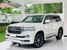 Toyota Land Cruiser Sahara V8 2010 SUV