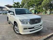 Toyota Land Cruiser V8 Sahara ZX 2010 SUV