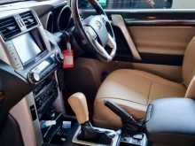 https://riyasewana.com/uploads/toyota-land-cruiser-2010-317313812564.jpg