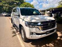 Toyota Land Cruiser Sahara V8 2008 SUV