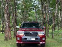Toyota Land Cruiser 2011 SUV