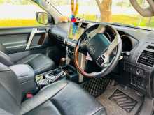 https://riyasewana.com/uploads/toyota-land-cruiser-2012-2510220612612.jpg
