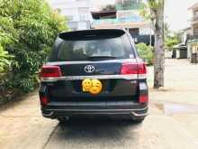 Toyota Land Cruiser 2012 SUV