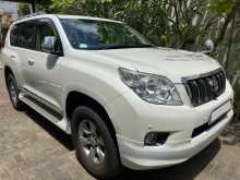 Toyota Land Cruiser 150 2012 SUV
