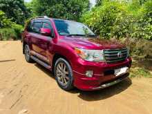 Toyota Land Cruiser V8 UK Spec 2012 SUV
