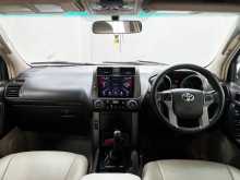 https://riyasewana.com/uploads/toyota-land-cruiser-2013-1413082212554.jpg