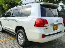 https://riyasewana.com/uploads/toyota-land-cruiser-2013-2411535512454.jpg