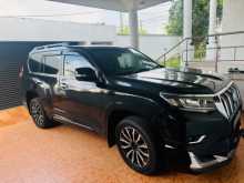 Toyota Land Cruiser Prado 2013 SUV