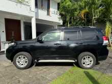 https://riyasewana.com/uploads/toyota-land-cruiser-2013-314223912094.jpg