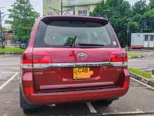 https://riyasewana.com/uploads/toyota-land-cruiser-2013-618191212132.jpg