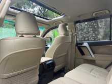 https://riyasewana.com/uploads/toyota-land-cruiser-2014-17101312604.jpg