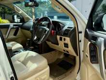 https://riyasewana.com/uploads/toyota-land-cruiser-2014-19511112793.jpg