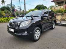 Toyota Land Cruiser Prado TRJ 150 2009 SUV