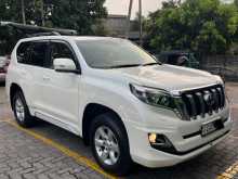 https://riyasewana.com/uploads/toyota-land-cruiser-2015-1123312412543.jpg