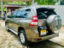 https://riyasewana.com/uploads/toyota-land-cruiser-2015-136485312044.jpg