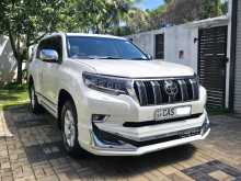 Toyota Land Cruiser Prado TRJ 150 TX 2015 SUV