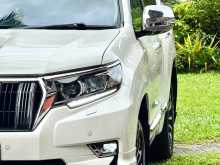 https://riyasewana.com/uploads/toyota-land-cruiser-2015-1911235712692.jpg