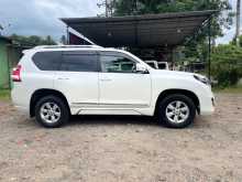 https://riyasewana.com/uploads/toyota-land-cruiser-2015-2017143012762.jpg