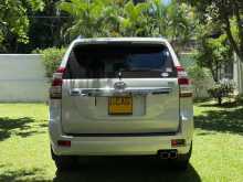 https://riyasewana.com/uploads/toyota-land-cruiser-2015-209113212344.jpg