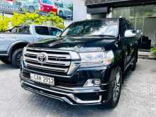 Toyota Land Cruiser Sahara V8 ZX Bruno Cross 2015 SUV