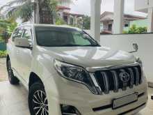 https://riyasewana.com/uploads/toyota-land-cruiser-2015-2419345912653.jpg