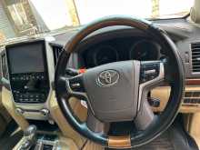 https://riyasewana.com/uploads/toyota-land-cruiser-2016-1419515012243.jpg