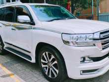https://riyasewana.com/uploads/toyota-land-cruiser-2016-1515005412662.jpg