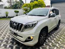 Toyota Land Cruiser Prado TX 150 2016 SUV