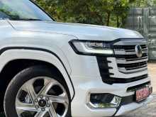 https://riyasewana.com/uploads/toyota-land-cruiser-20164129614.jpg